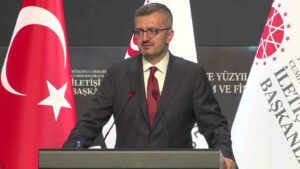 İLETİŞİM BAŞKANI DURAN: "TÜRKİYE, SON 25 YILDA KÜRESEL EKONOMİNİN FIRTINALI SULARINDA SIĞINILACAK BİR GÜVENLİ LİMAN HALİNE GELMİŞTİR"