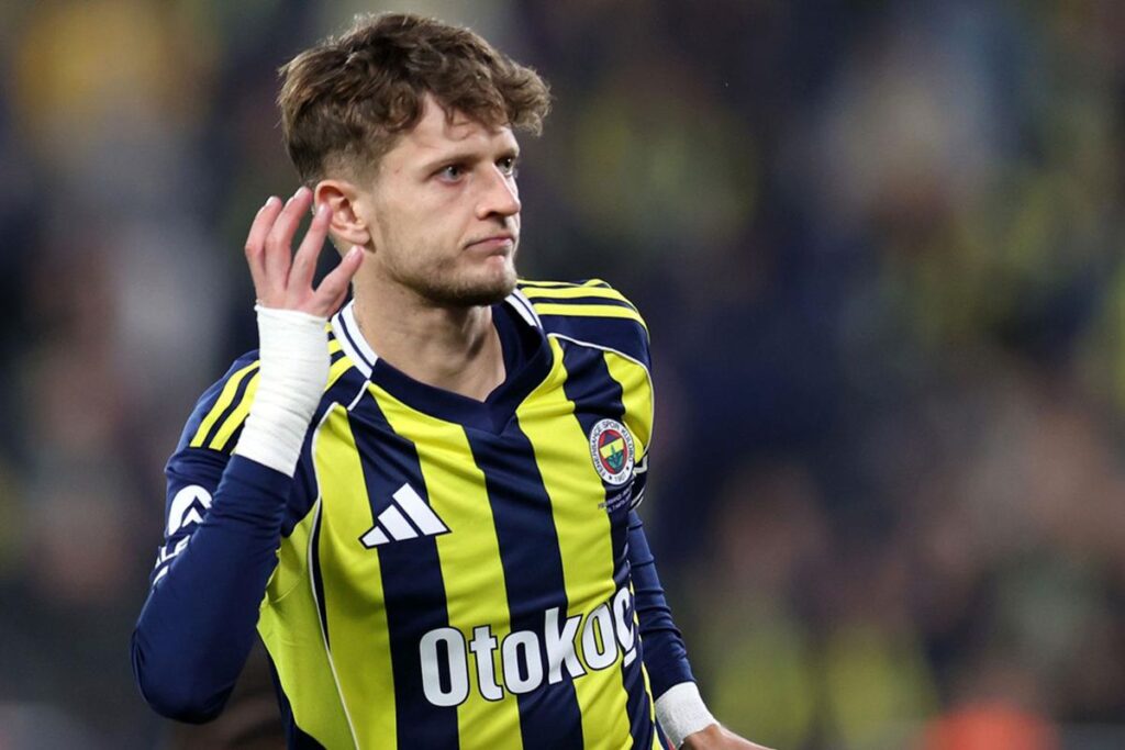 bu-kez-galatasaray-degil-szymanskiye-super-ligden_4929c5bd51_amp