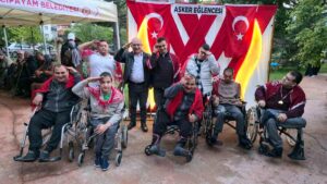 ozel-asker-ve-ozel-kizlar-icin-unutulmaz-gece-19870326_amp