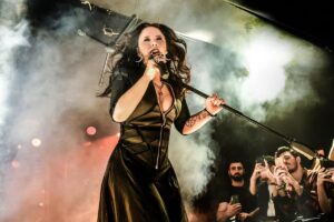 sebnem-ferahin-konser-biletleri-40-dakika-icinde_6115f4dbca_amp