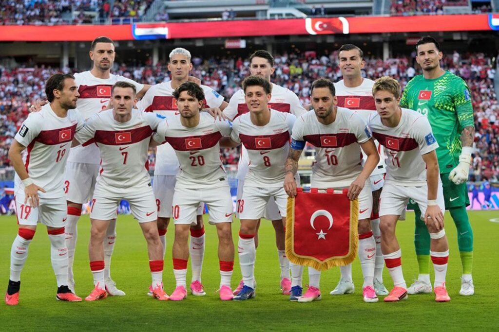 hayallerimiz-buraya-kadarmis-a-milli-takimimiz-19969231_7654_amp