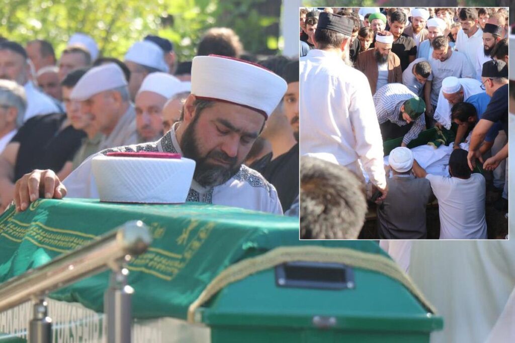 bir-babanin-en-zor-gorevi-askerlik-cagindaki_08598896ae_amp