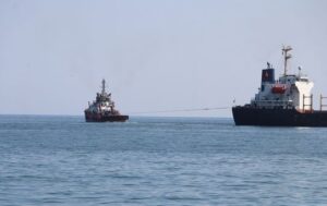 tekirdag-da-karaya-oturan-gemiyi-kurtarma-5-20059439_amp