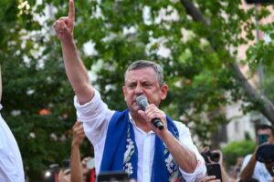 yeni-parti-icin-ilk-kez-tarih-verdi-yeni-olusumun-ismi-ise_20053869_30