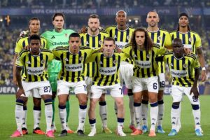iste-fenerbahcenin-muhtemel-11i-forvette-buyuk-surpriz-var_20178747_79