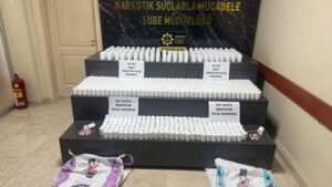 sakarya-da-uyusturucu-operasyonunda-4-supheli-20165717_amp