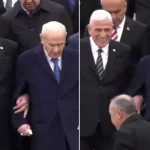 ANITKABİR’DE DİKKAT ÇEKEN ANLAR: BAHÇELİ VE DERVİŞOĞLU KOL KOLA YÜRÜDÜ